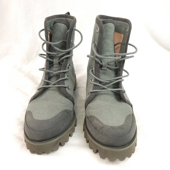 J. Crew Gwen Canvas Lace Up Lug Sole Combat Boots Slate Green 7 BD886 - Picture 2 of 8